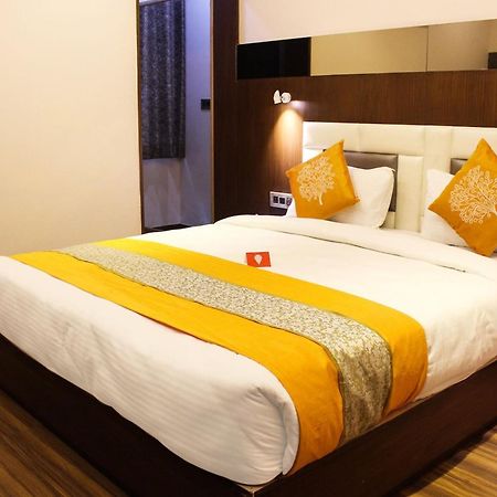 Hotel Rudra Vilas Agra  Buitenkant foto