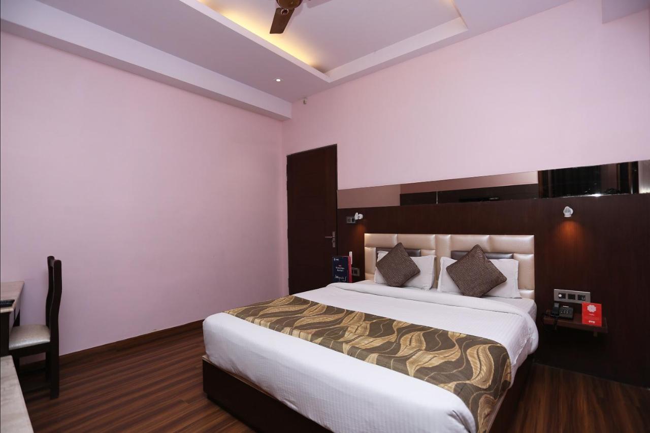 Hotel Rudra Vilas Agra  Buitenkant foto