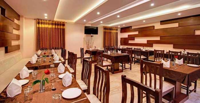 Hotel Rudra Vilas Agra  Buitenkant foto